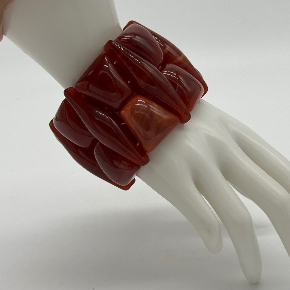 Vintage Lucite Tortoise Shell Stretch Cuff Bracelet Faux Carnelian Agate